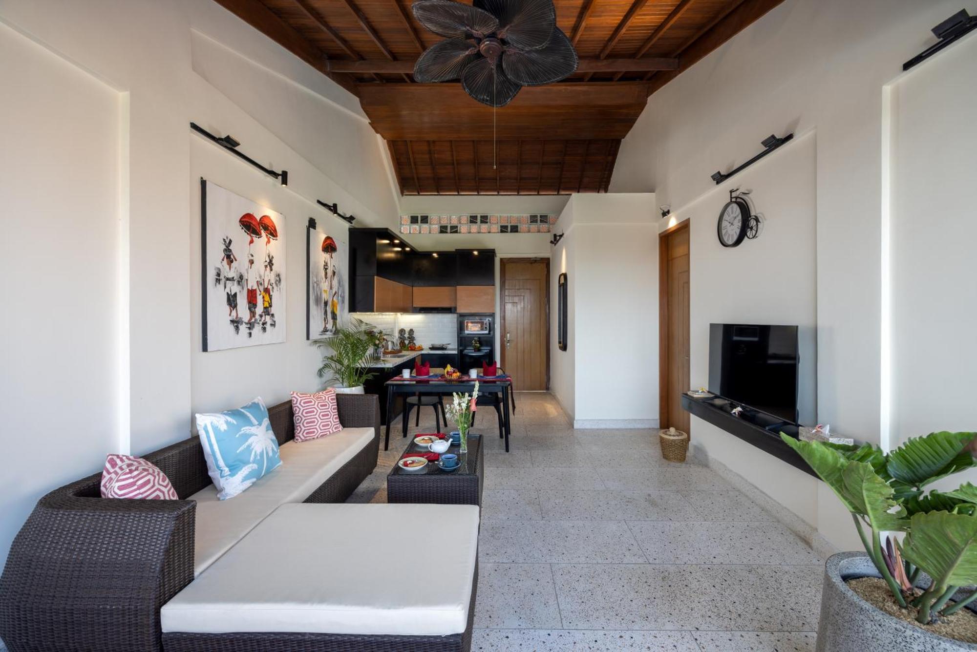 Mokko Suites Batubelig Canggu Extérieur photo
