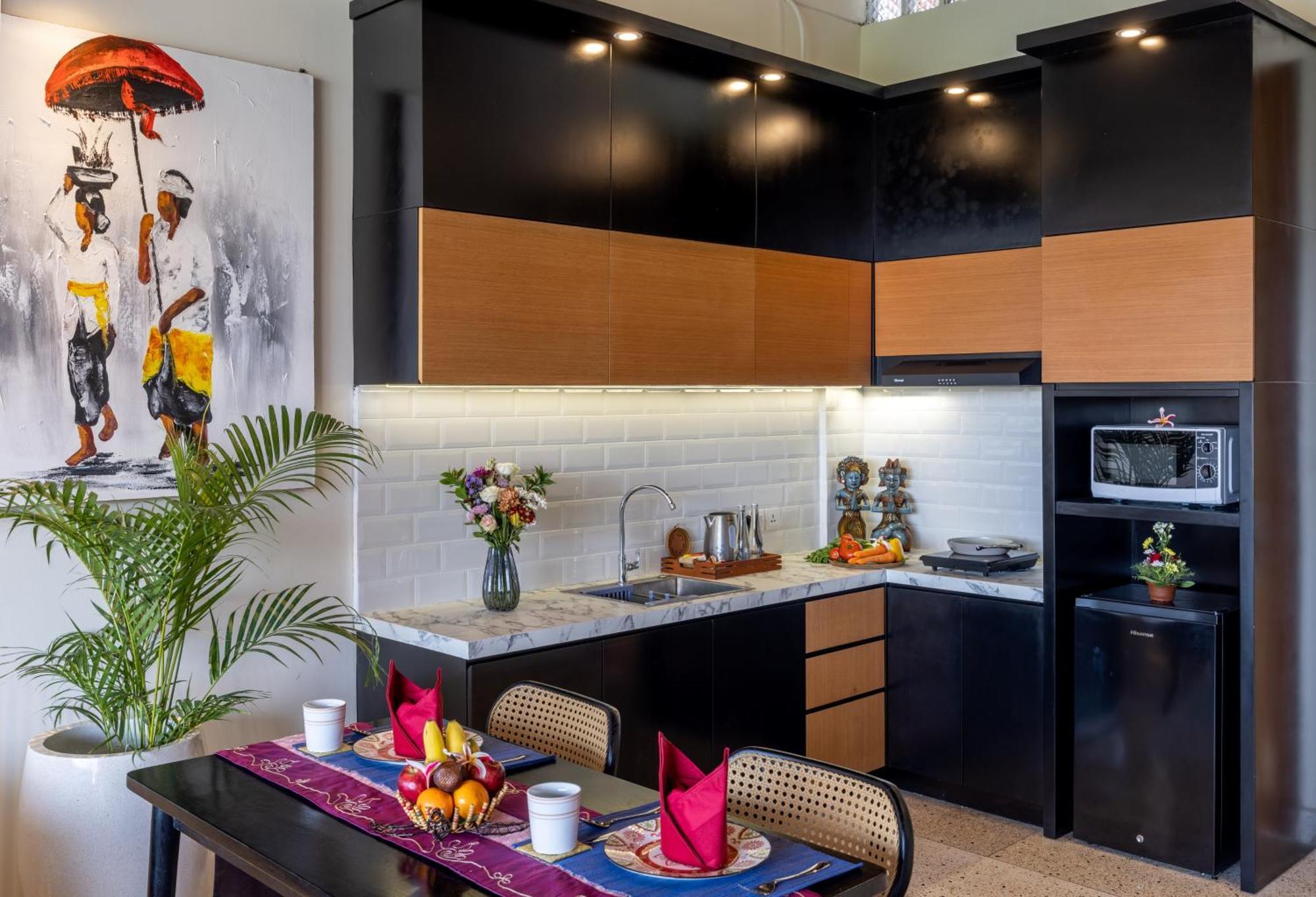 Mokko Suites Batubelig Canggu Extérieur photo