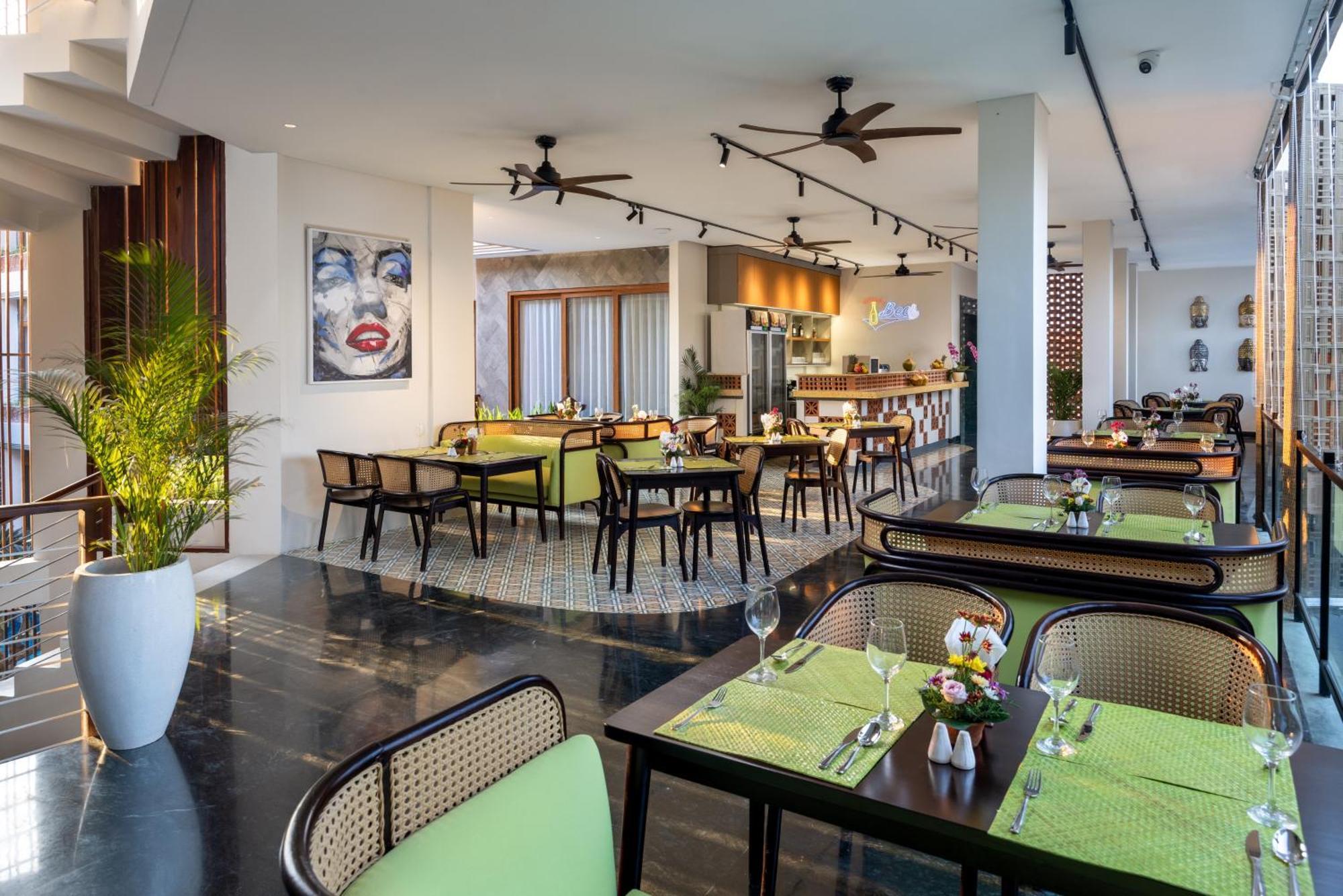 Mokko Suites Batubelig Canggu Extérieur photo