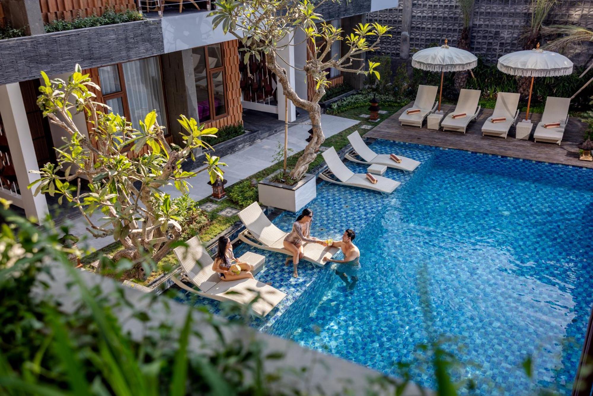 Mokko Suites Batubelig Canggu Extérieur photo